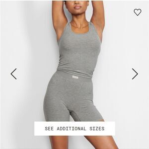 SKIMS NWT soft lounge boxer